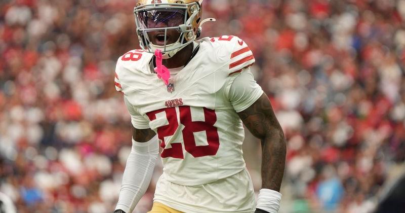 Oct 26, 2025; Houston, Texas, USA; San Francisco 49ers cornerback Darrell Luter Jr. (28) reacts during the first quarter against the Houston Texans at NRG Stadium. Mandatory Credit: Sean Thomas-Imagn Images