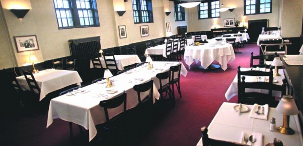 kennedy manor dining room & bar