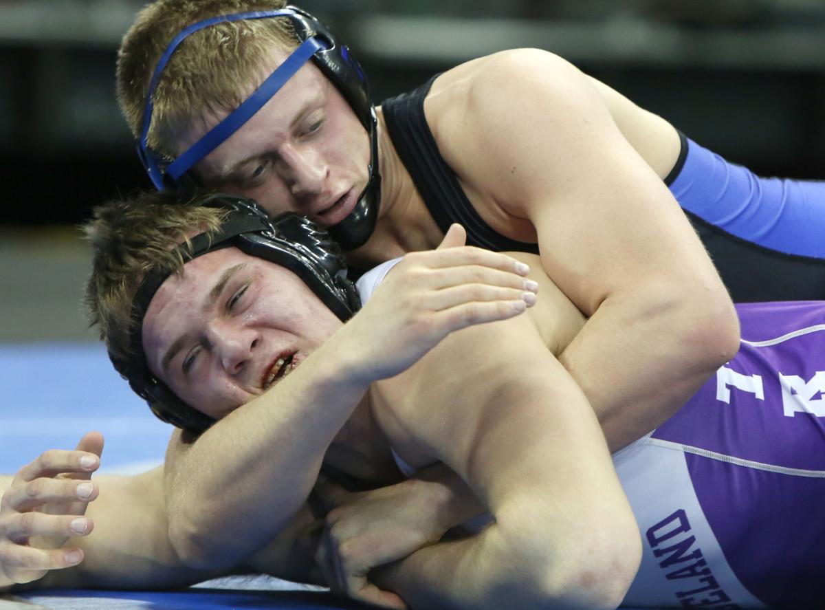 Prep Wrestling Around The Kohl Center On Championship Saturday High School Wrestling Madison Com