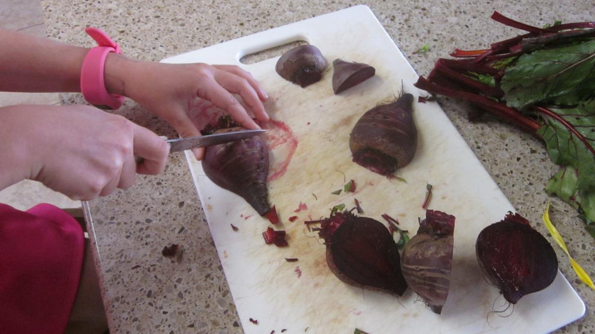 Natural Dyes Make Coloring Eggs A Family Science Experiment Parenting Madison Com