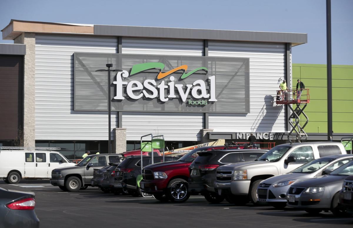 Suburban Grocery Battles Heat Up As Festival Foods Opens