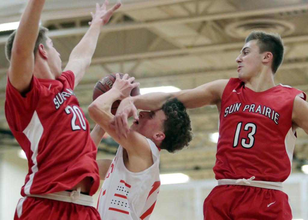 Former Verona Student Athlete Nate Buss Transfers To Winthrop For