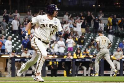 brewers photo 6-2