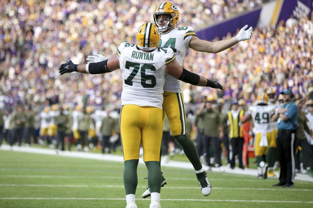 How Jon Runyan has settled in on Packers' offensive line: 'Don't repeat the  mistakes. Make new mistakes and fix the old ones.'