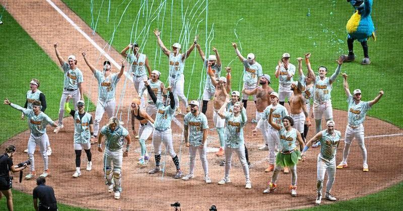 Milwaukee 'loudest' crowd in Banana Ball history, and other highlights Hannah Kirby Milwaukee Journal Sentinel Jun 7, 2026 1 hr ago