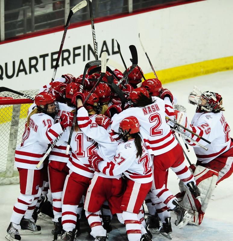 NCAA women's hockey Badgers' Big Three keys win over UMD, return to