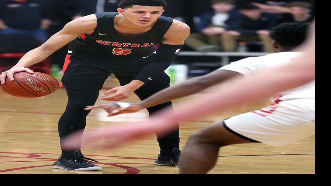 Badgers men�s basketball commit Johnny Davis providing No
