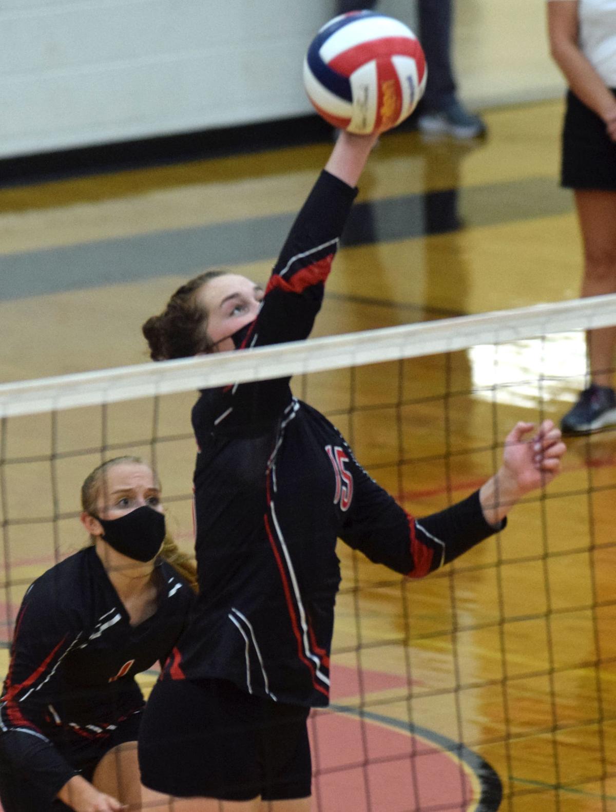 Prep Girls Volleyball Outlook State Semifinalist Waterloo Leads Area Teams Playing This Fall High School Volleyball Madison Com