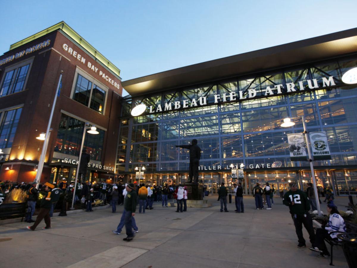 Andy Baggot Nfl Makes It Clear Without Saying It Green Bay Will Never Host A Super Bowl Madison And Wisconsin Sports Madison Com