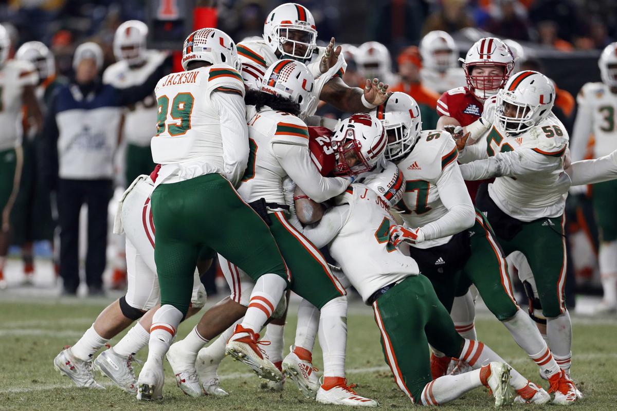 jonathan taylor impresses yet again in wisconsin s lopsided win over