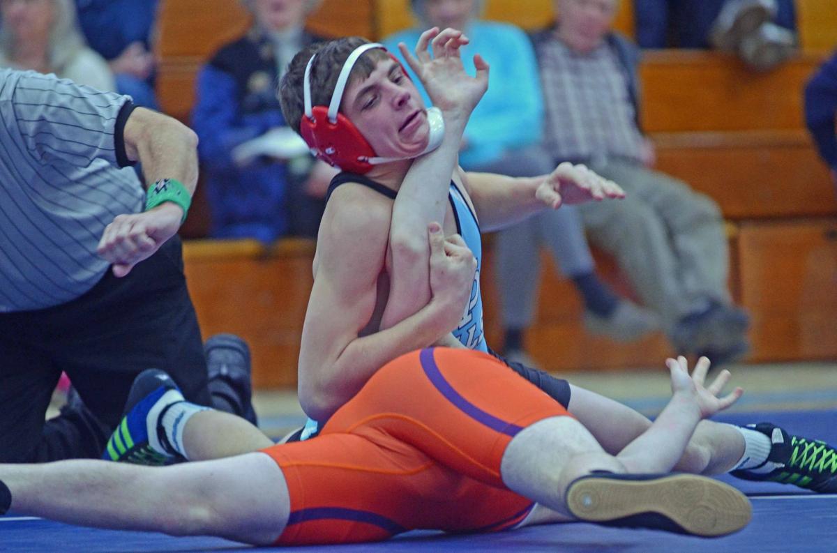 Wisconsin Dells wrestlers battle to secondplace finish in their own