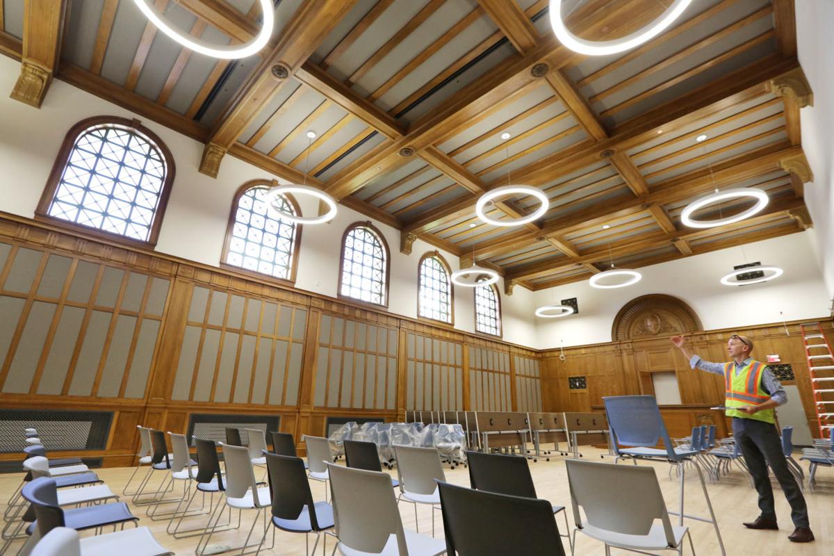 Municipal Building courtroom