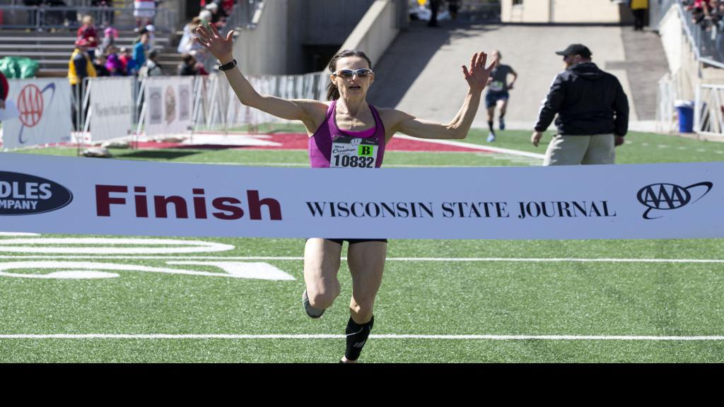 Crazylegs Classic Former Olympian Breeda Willis Wins Women S Race