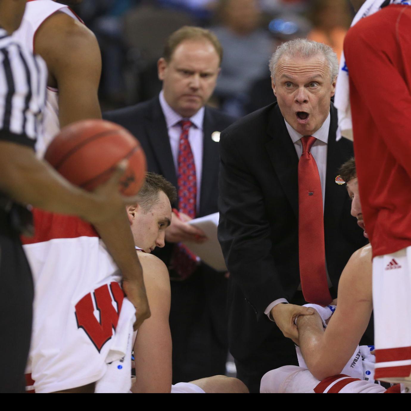 Badgers Men S Basketball Longtime Relationship Bonds Bo Ryan