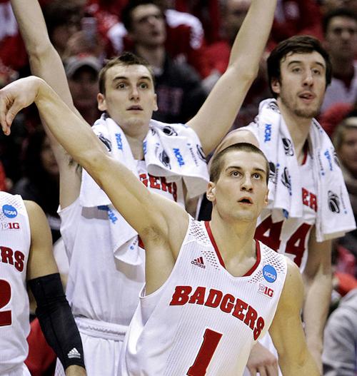 Badgers Men S Basketball Frank Kaminsky Sam Dekker Duje Dukan Ben Brust Reunite In Madison Wisconsin Badgers Men S Basketball Madison Com