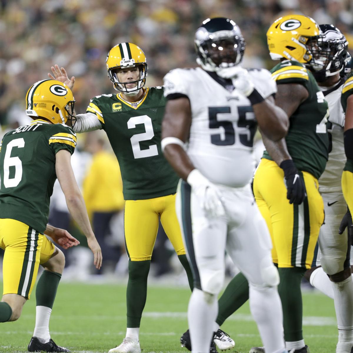 For Mason Crosby Wife Molly S Cancer Battle Dwarfed His Training Camp Competition To Keep Kicking Job Pro Football Madison Com
