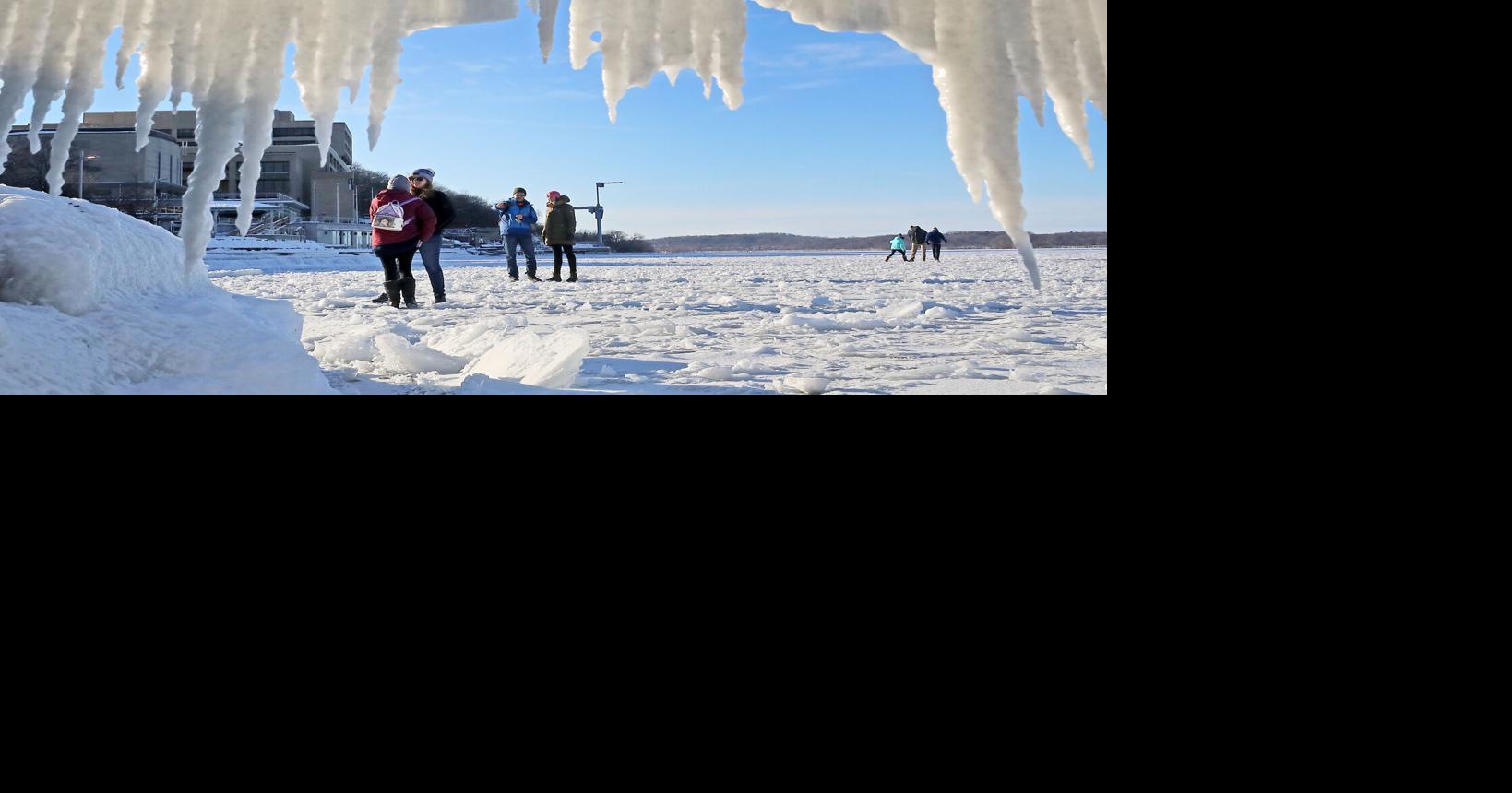Clean Lakes Alliance holds Mendota Freeze Contest