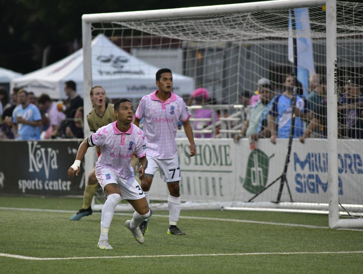 Forward Madison vs. Atletico Morelia