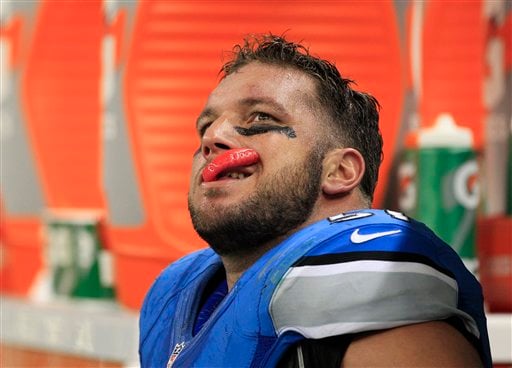 Lions team president apologizes for Dominic Raiola's verbal abuse