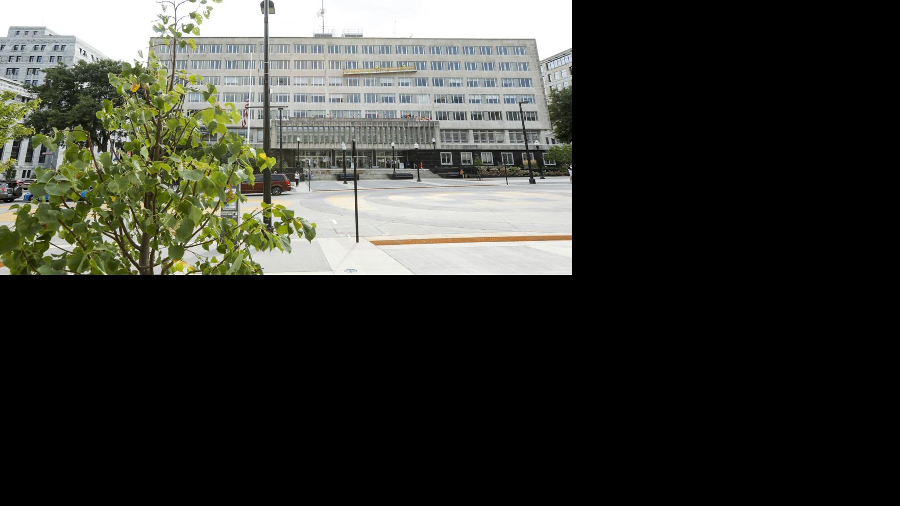 Madison Adopts Painful 2021 Budget That Includes Mandatory Furloughs Local Government Madison Com