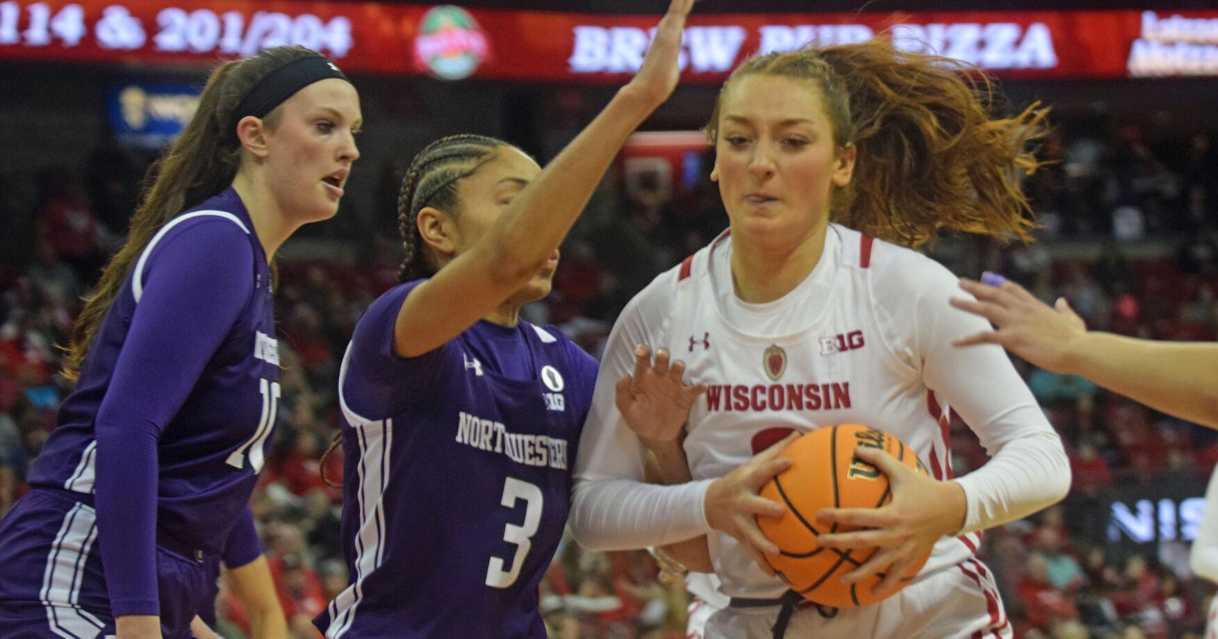 Wisconsin women's basketball to play Arkansas - Vimarsana News
