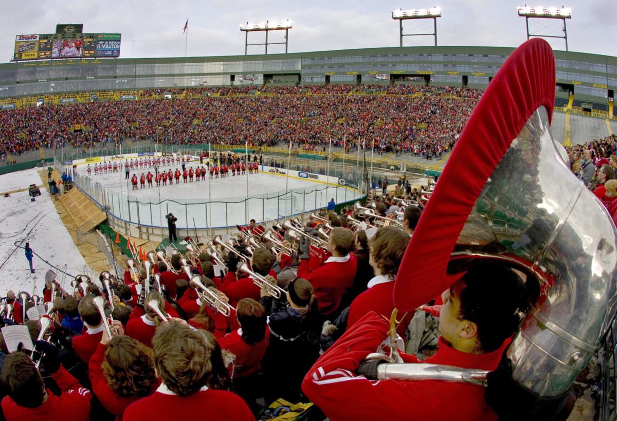 Look back at Wisconsin hockey's outdoor games, from Lambeau to Chicago