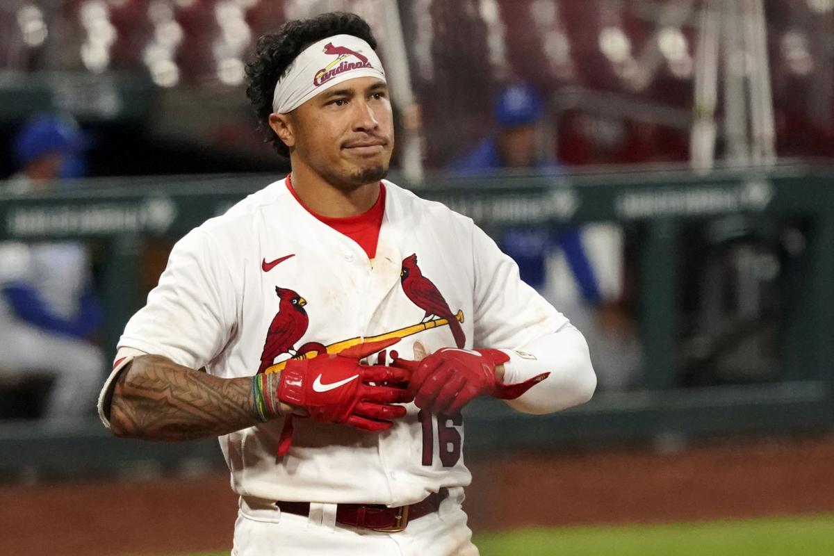 How signing Kolten Wong will improve the Brewers at more than 1 position