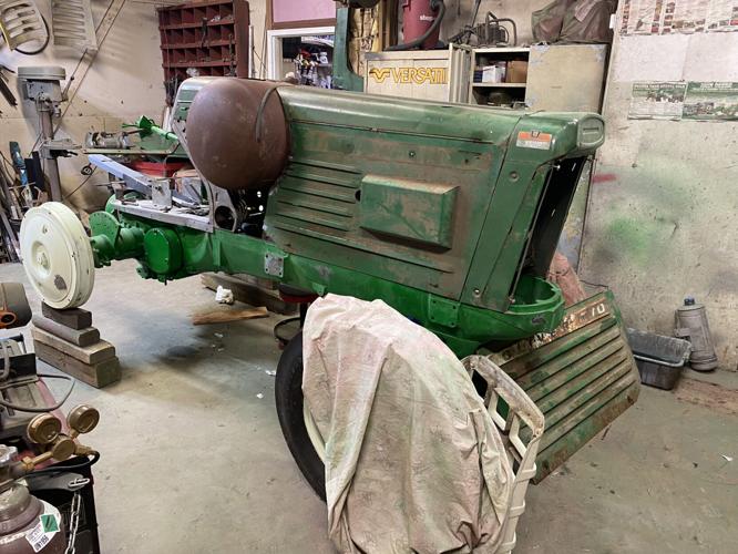 Lyndon Station farmer entering rebuilt tractor in national competition