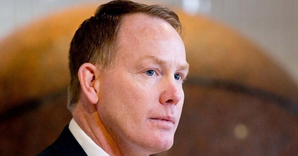 Coverage of Wisconsin's hiring of Shawn Eichorst as athletic director