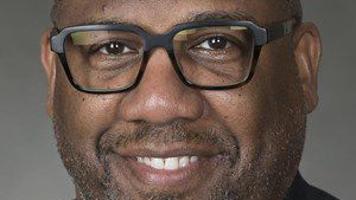 3 key questions facing Wisconsin football after losing its top recruiter to a Big Ten foe