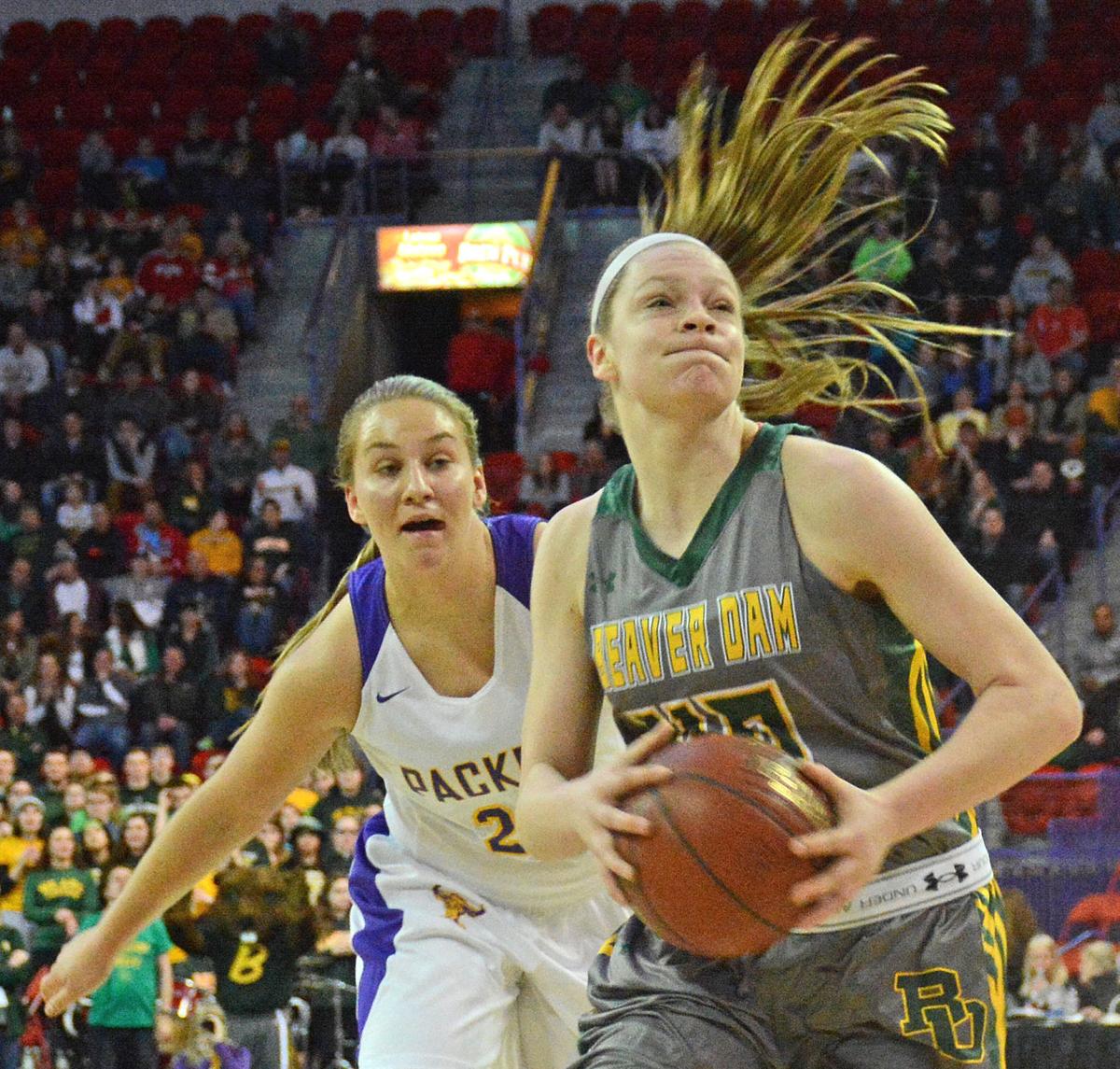 Badgers Women S Basketball Beaver Dam S Tara Stauffacher Makes