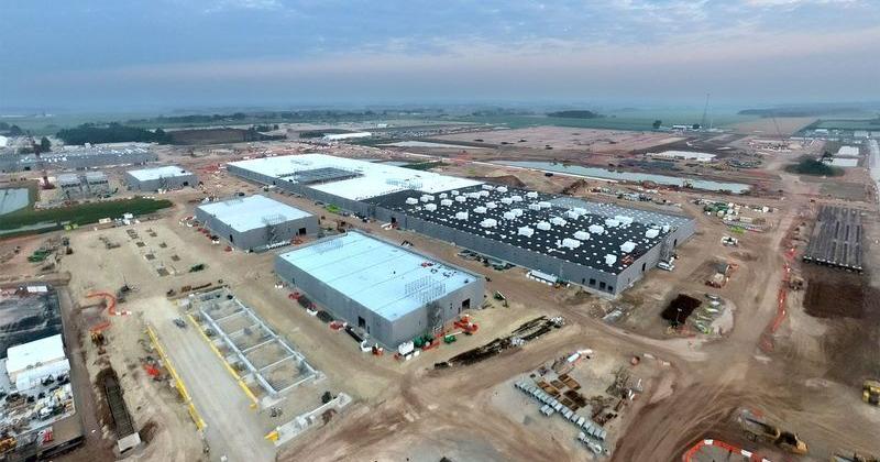 Data center opposition inches higher in Wisconsin poll