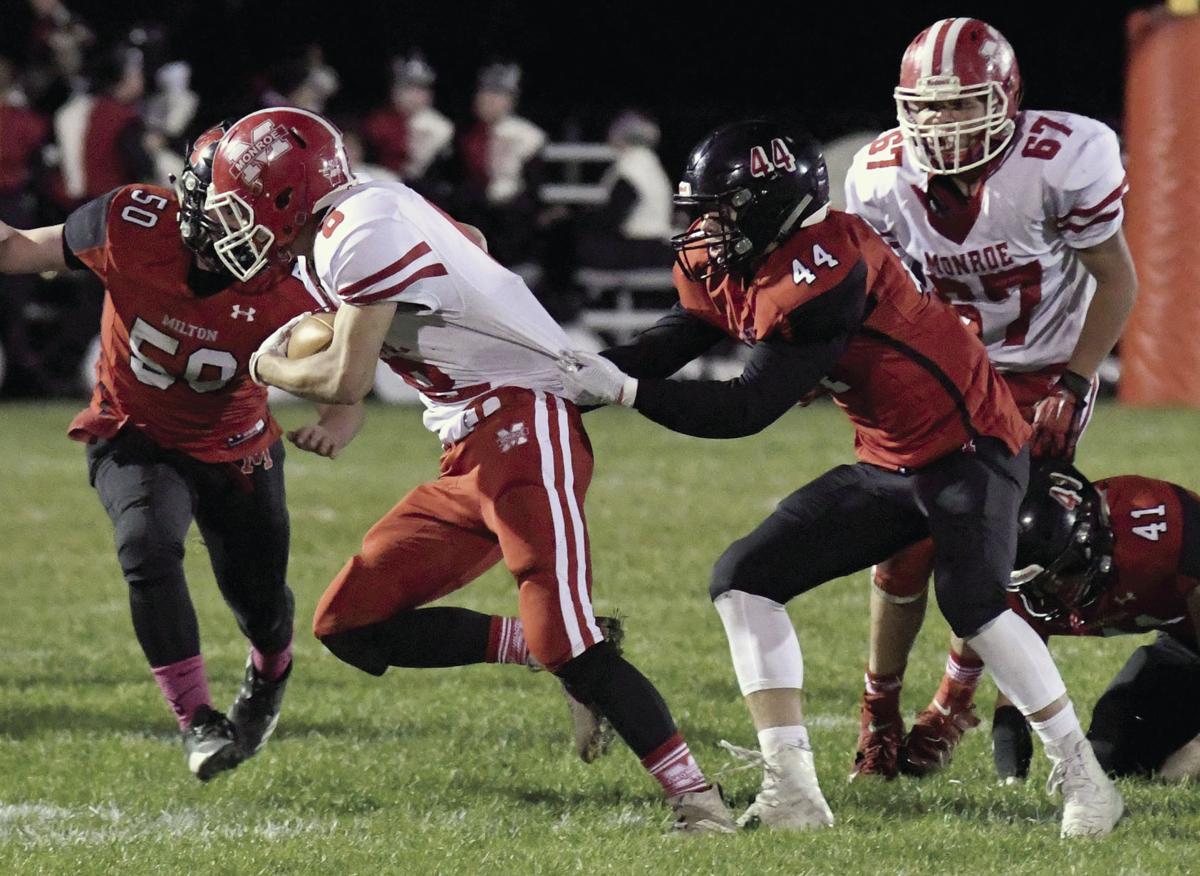 Prep football photo: Monroe vs. Milton in 2019