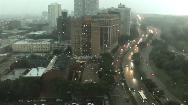 Roof Disintegrates As Derecho Hits Chicago Local Weather Madison Com
