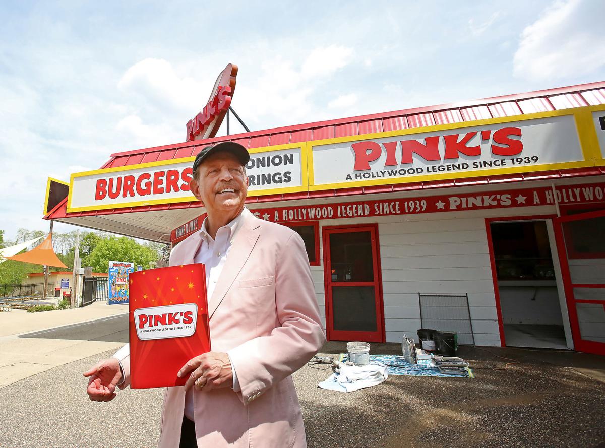Hollywood Hot Dog Stand And Wisconsin Brats To Debut Saturday At Noah S Ark Business News Madison Com Hollywood Hot Dog Stand And Wisconsin Brats To Debut Saturday At Noah S Ark Business News Madison Com