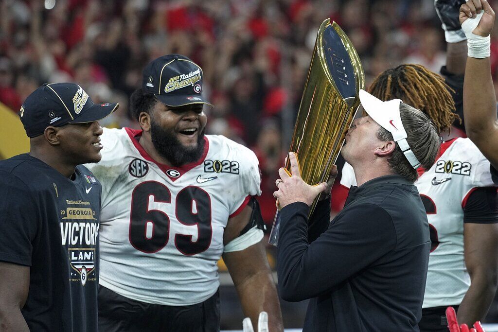 Georgia ends college football title drought by beating Alabama