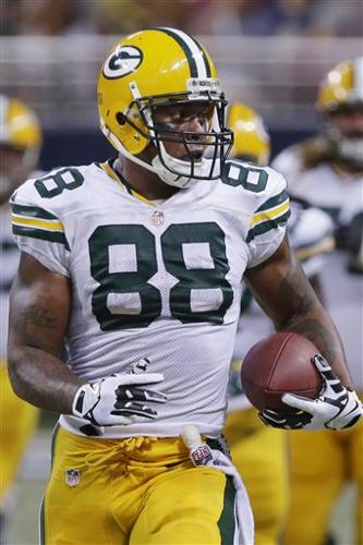 Jermichael Finley's wife slams him on Twitter over political athletes