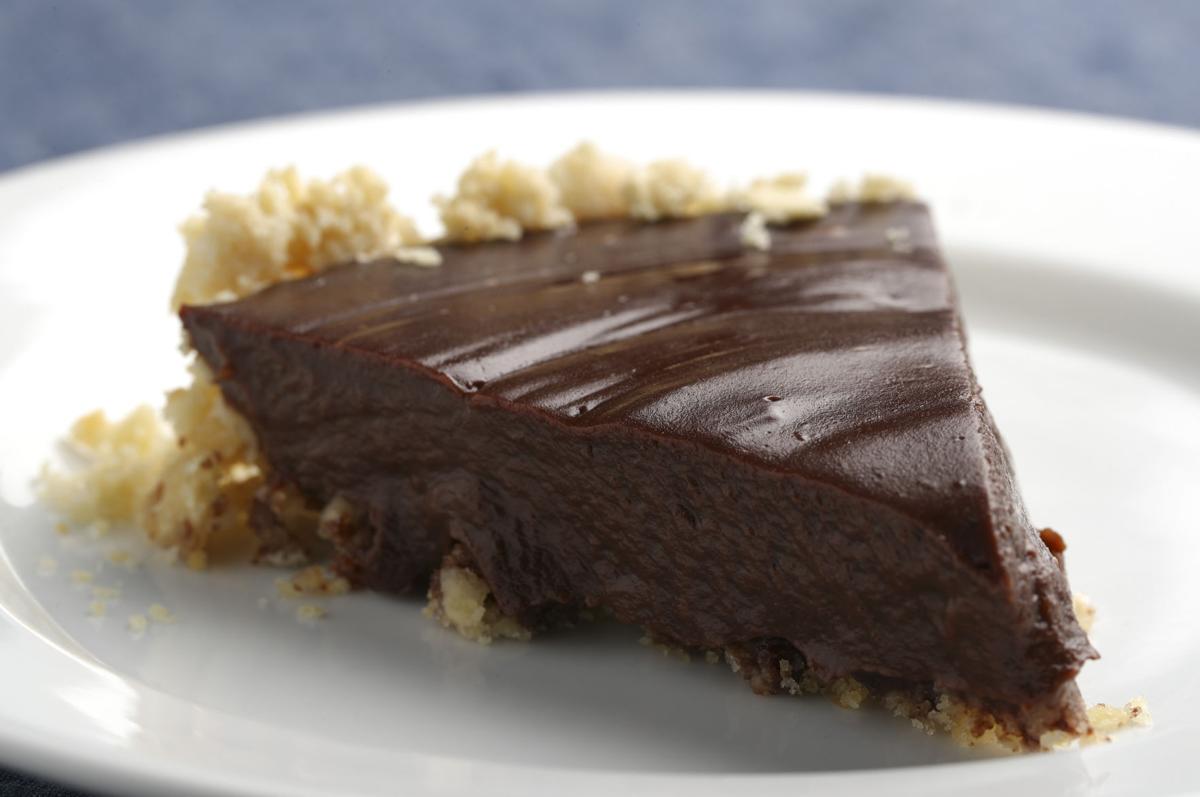 Chocolate pie with Saltine crust