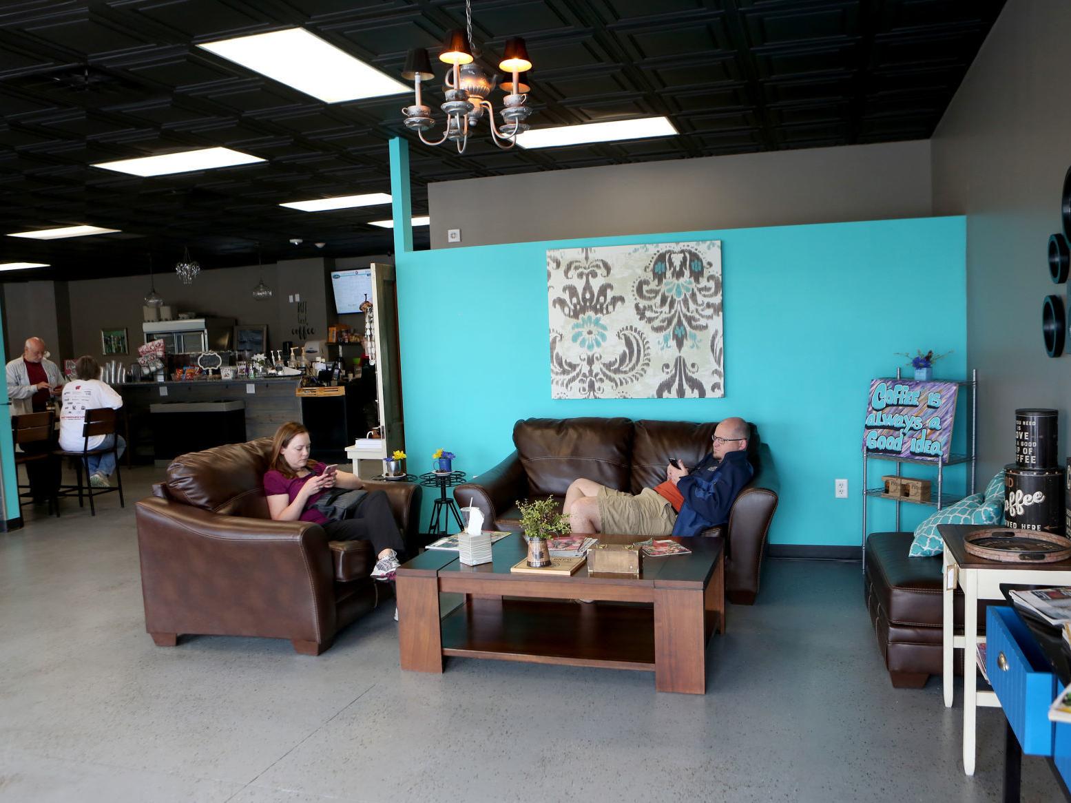 Let S Eat Stop In For Something Familiar At Deja Brew On Madison S East Side Restaurants Madison Com