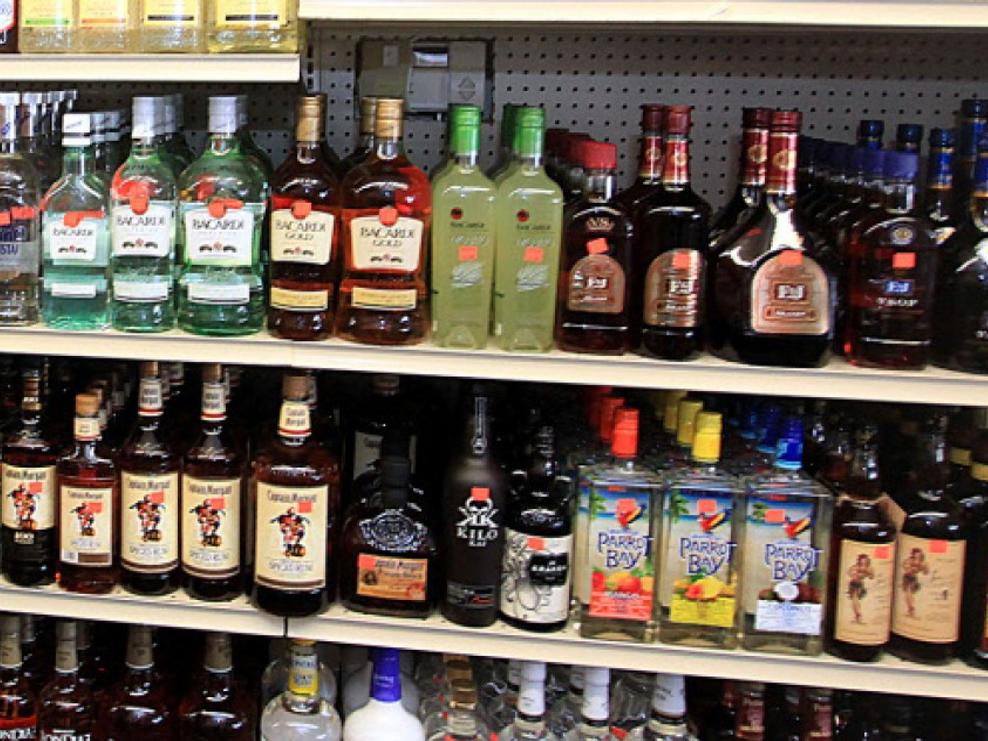 Are Free Samples Of Hard Liquor On Tap For Wisconsin Grocery And Liquor Stores Local News Madison Com