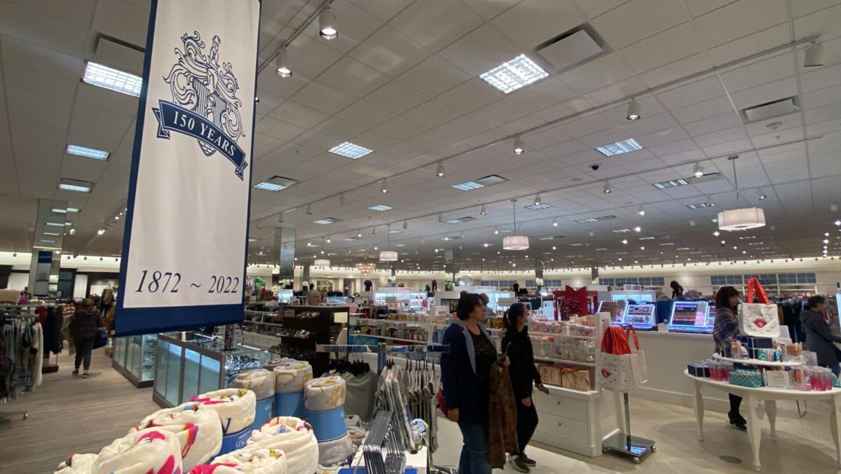 Meet Von Maur: Midwestern department store looks to make its mark