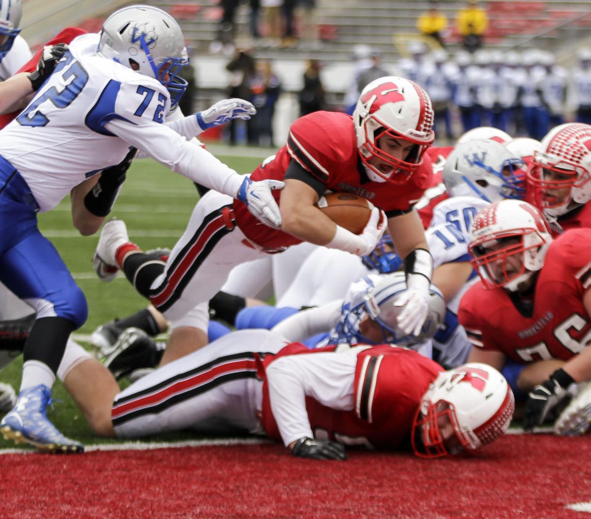 Wiaa Division 2 Football Homestead S Hot Start Monster Drive