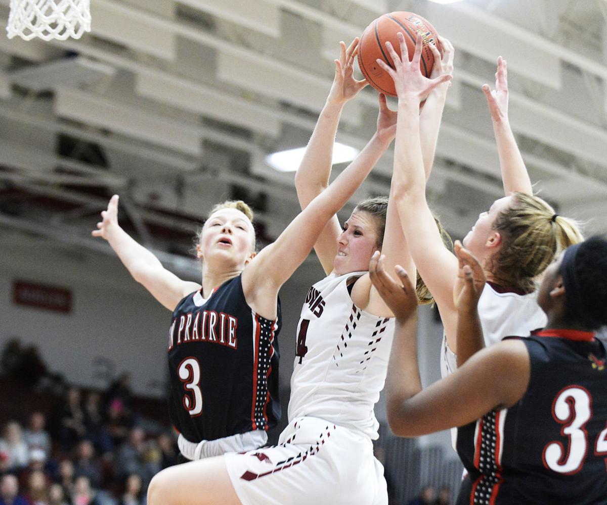 Girls basketball turn photo