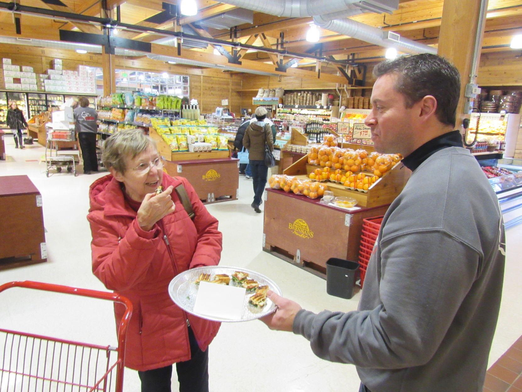 Brennan S Cellars Opens To The Relief Of Its Longtime Customers Business News Madison Com