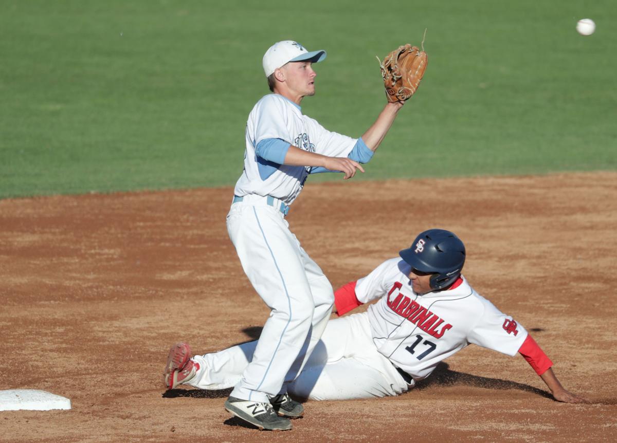 Sun Prairie 4, Eau Claire North 5