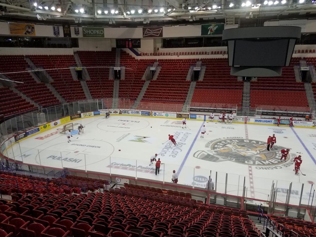 Badgers Men S Hockey Don Granato Mark Osiecki Proud Of Roles In Building Green Bay Hockey Wisconsin Badgers Hockey Madison Com