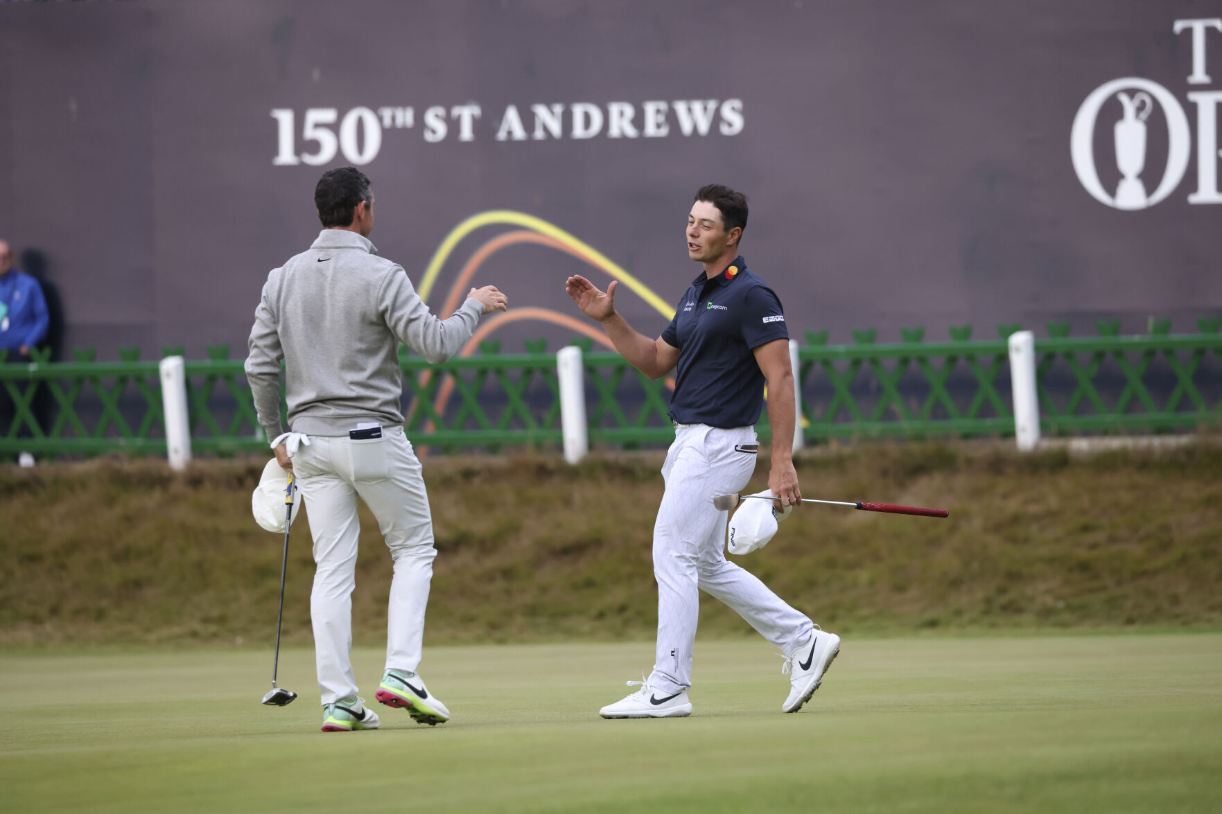 Rory McIlroy, Viktor Hovland avoid