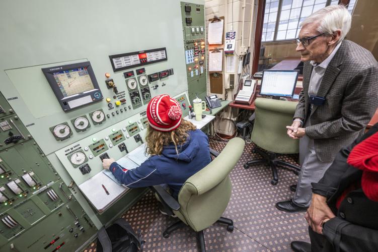 Governor gets firsthand look at future of nuclear energy at UW–Madison