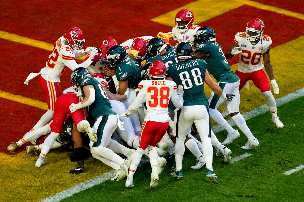 Nick Allegretti's family celebrates his first touchdown