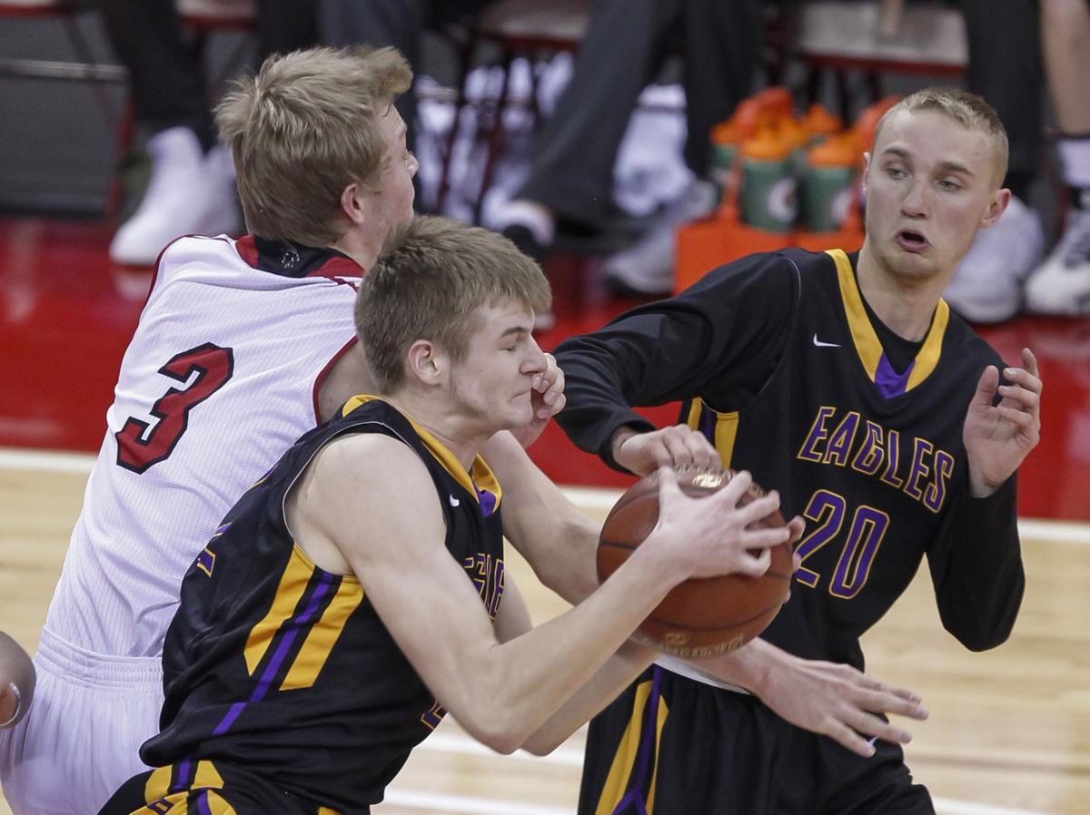 WIAA state boys basketball: Stevens Point wins third ...